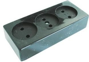 Toma de mesa Enzo 3v alargada negra 6871020