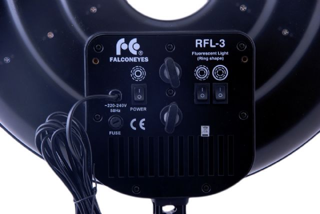 Falcon Eyes Ringlamp RFL-3 90W