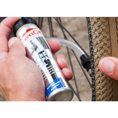 Gel de reparación de neumáticos Cyclon 75 ml (en embalaje)