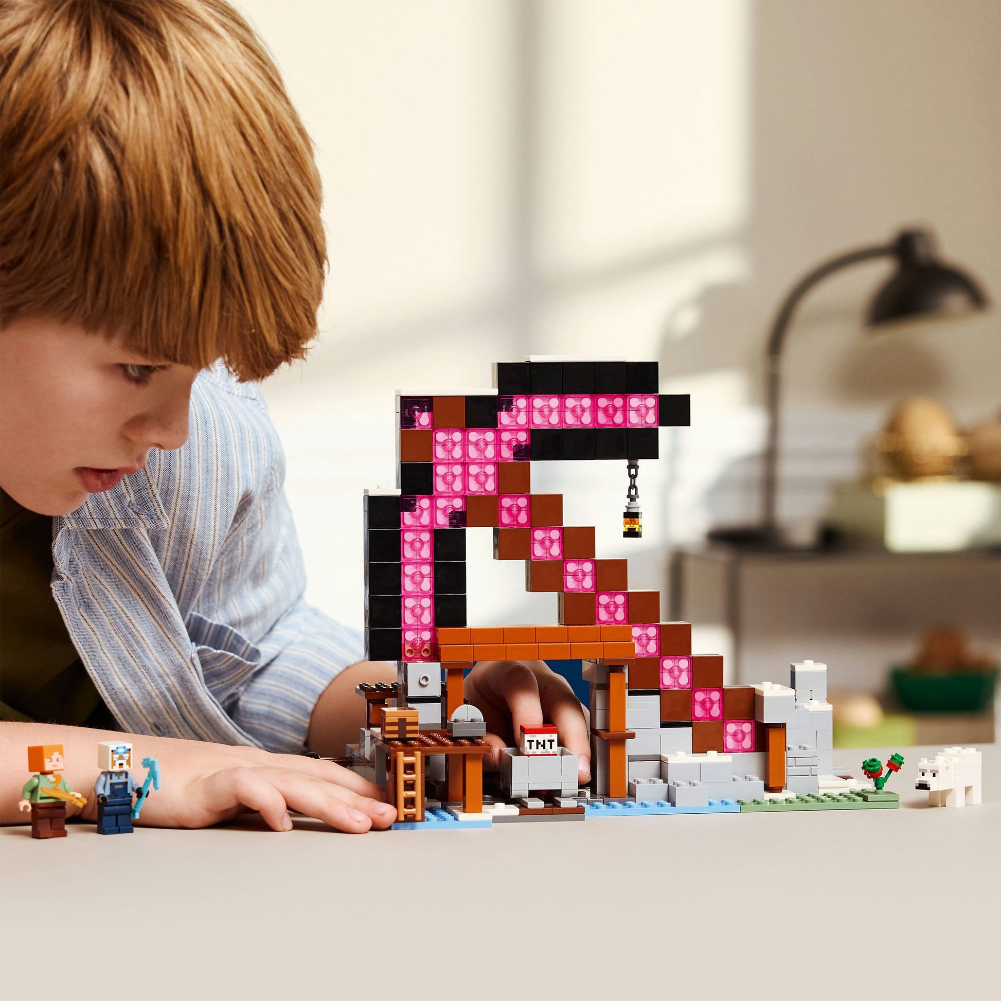 Lego 21277 Minecraft de Pikhouweelmijn