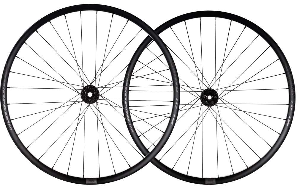 Componentes inversos juego de ruedas black one 29 27.5 boost tubeless
