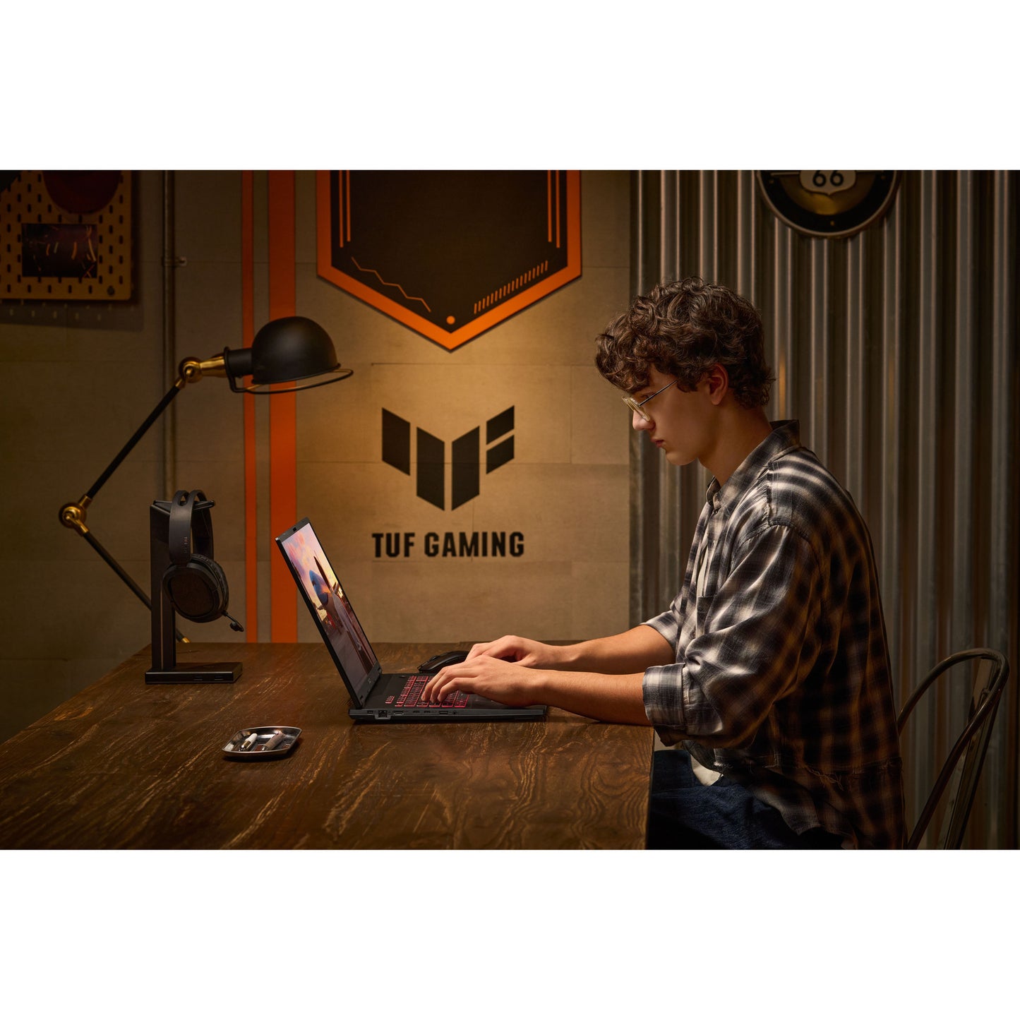 Asus tuf gaming a18 fa808um-s8112w 18 gaming laptop (zwart grijs | ryzen 7 260 | rtx 5060 | 16 gb | 1 tb ssd)