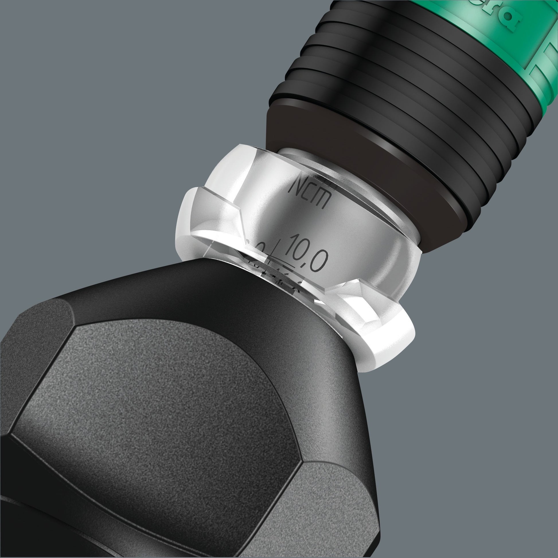 Waa series 7400 Kraftform adjustable Momentrontra