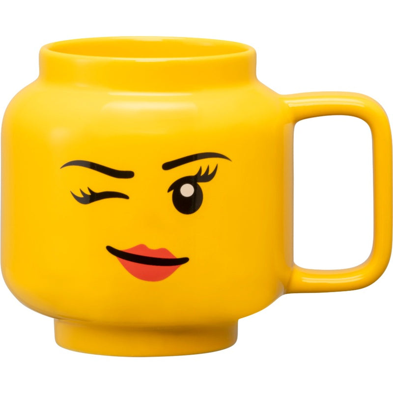 Room copenhagen lego keramische mok - knipogend meisjeshoofd, groot (geel)