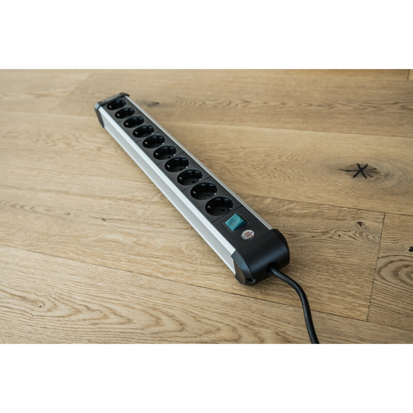 Brennenstuhl premium-alu-line stekkerdoos met schakelaar 10-voudig 3m h05vv-f 3g1,5