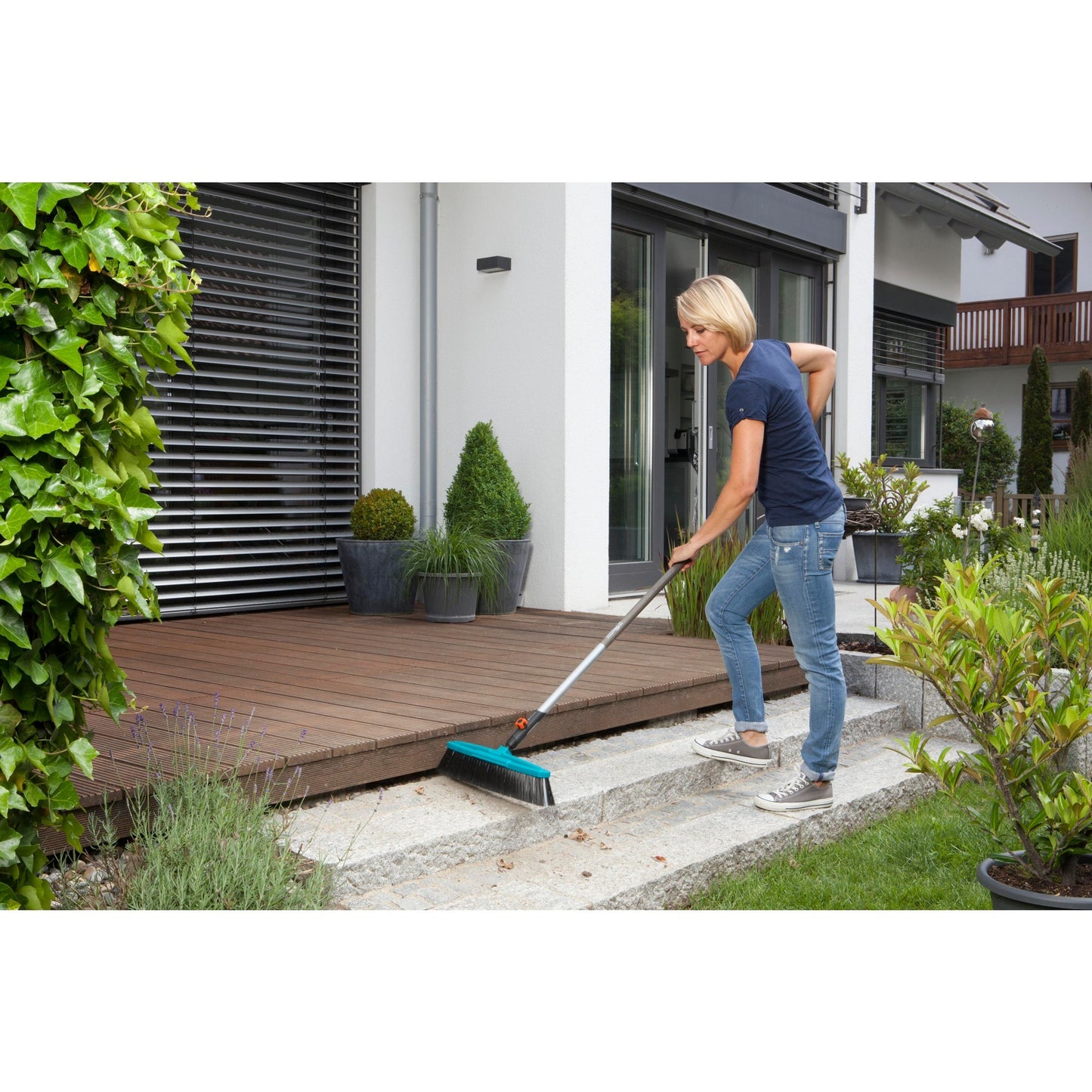 Gardena Combisystem Streinbesem con Schaper