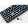 Ducky one 3 pro rgb mechanisch gaming toetsenbord (zwart, us lay-out (qwerty), cherry mx2a red, 100%, rgb led, double-shot pbt, quack mechanics, hot swap)