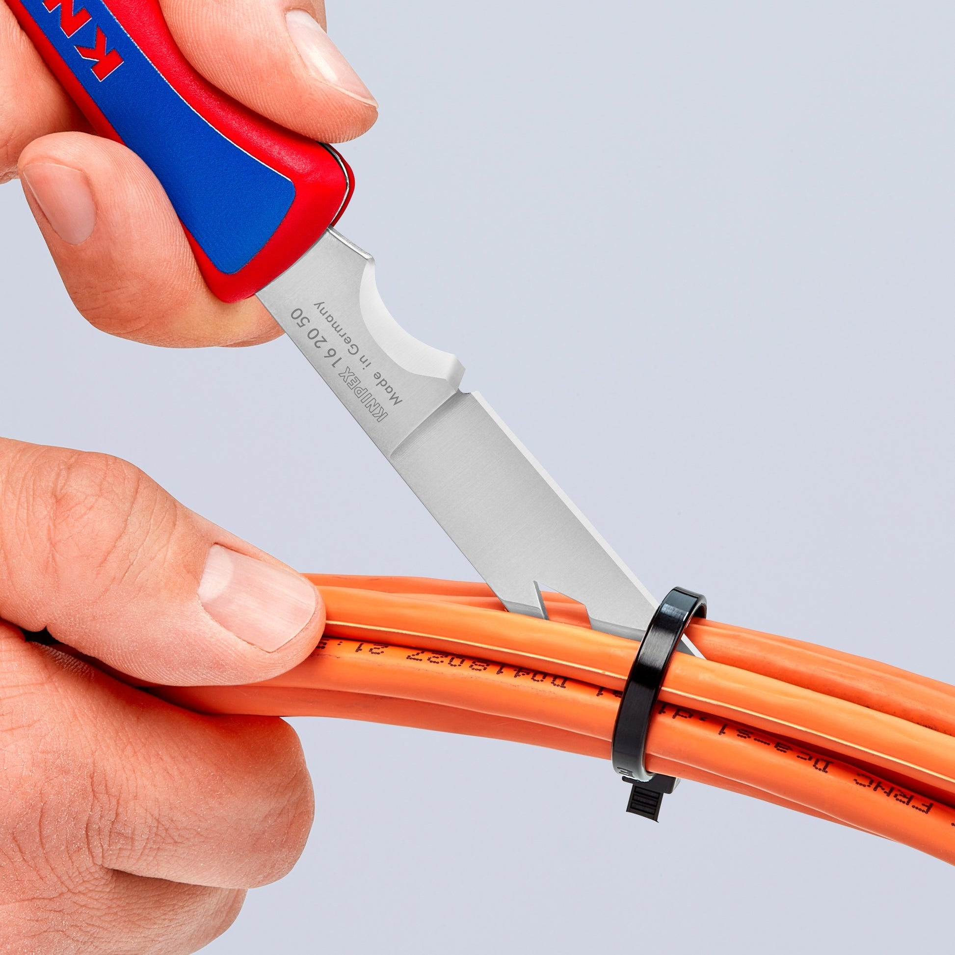 Knipex Electrician Pocket Snife 16 20 50 SB