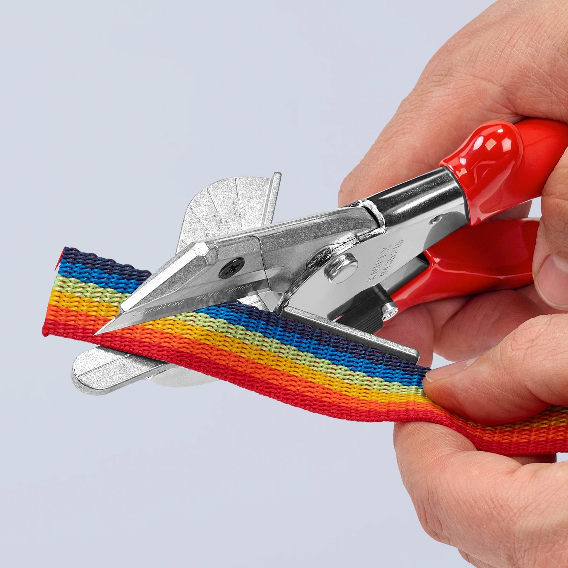 Knipex Miter Cutter para perfiles de plástico y goma