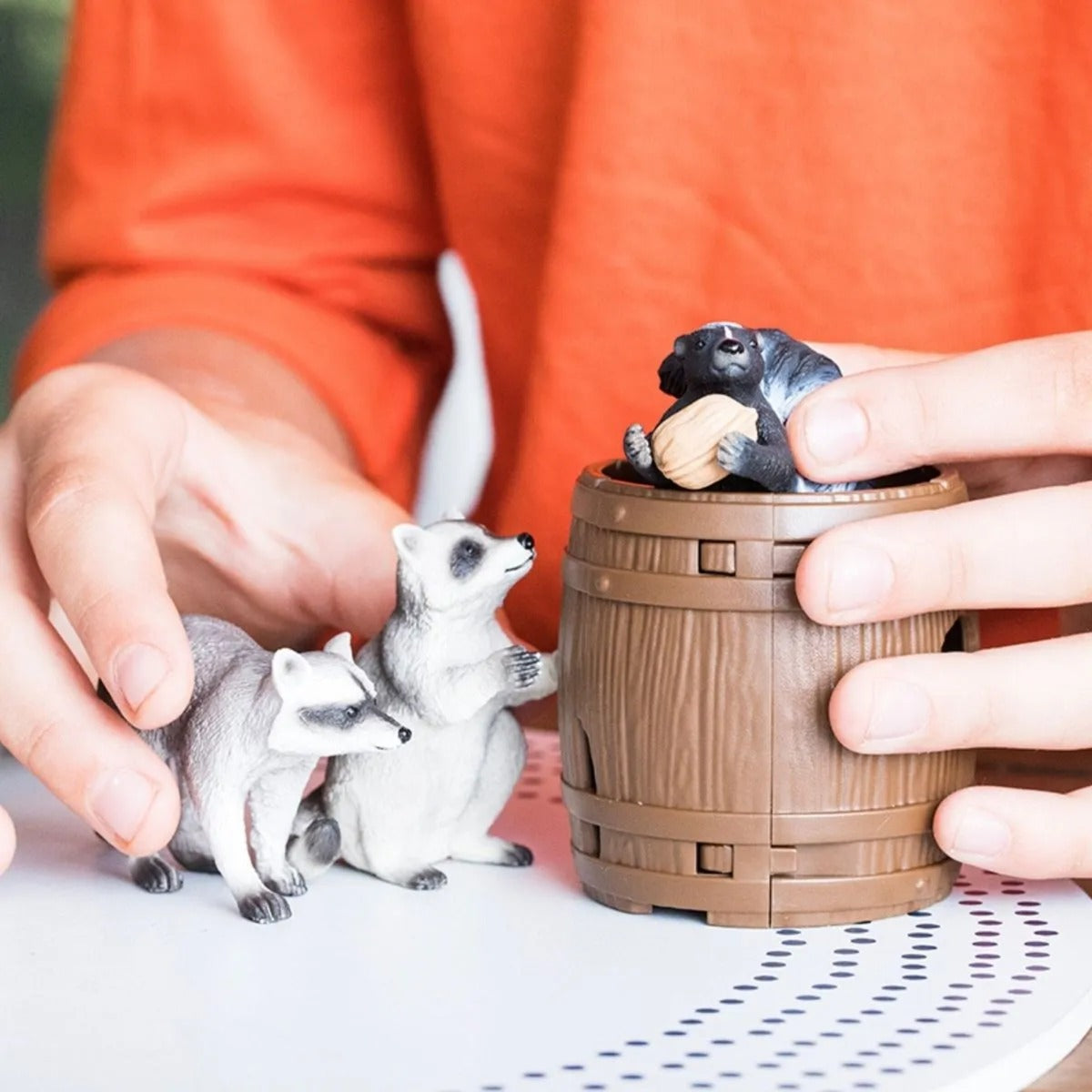 Schleich Wild Life che gioca piacere con la nota