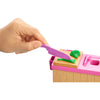 Barbie noodle bar speelset en pop