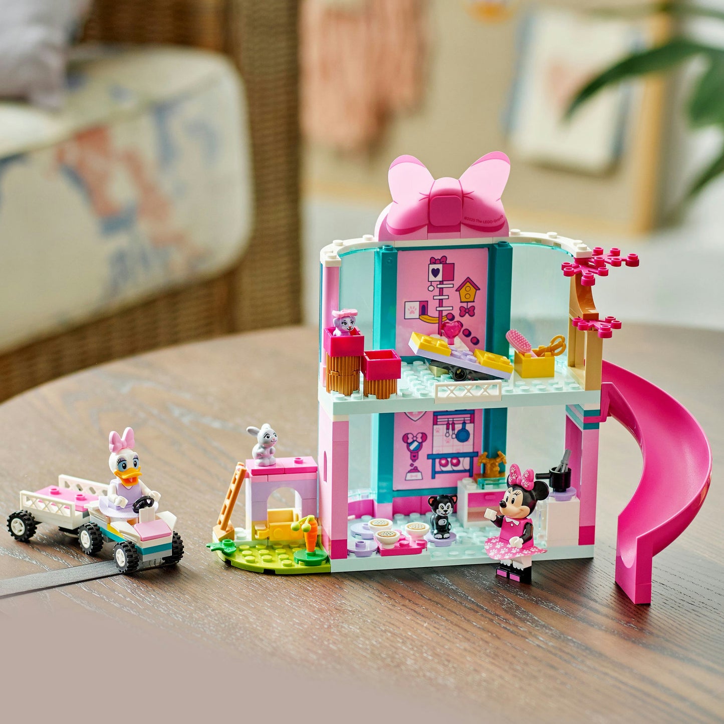 Disney LEGO 43274 Classic Minnie's Pet Hotel