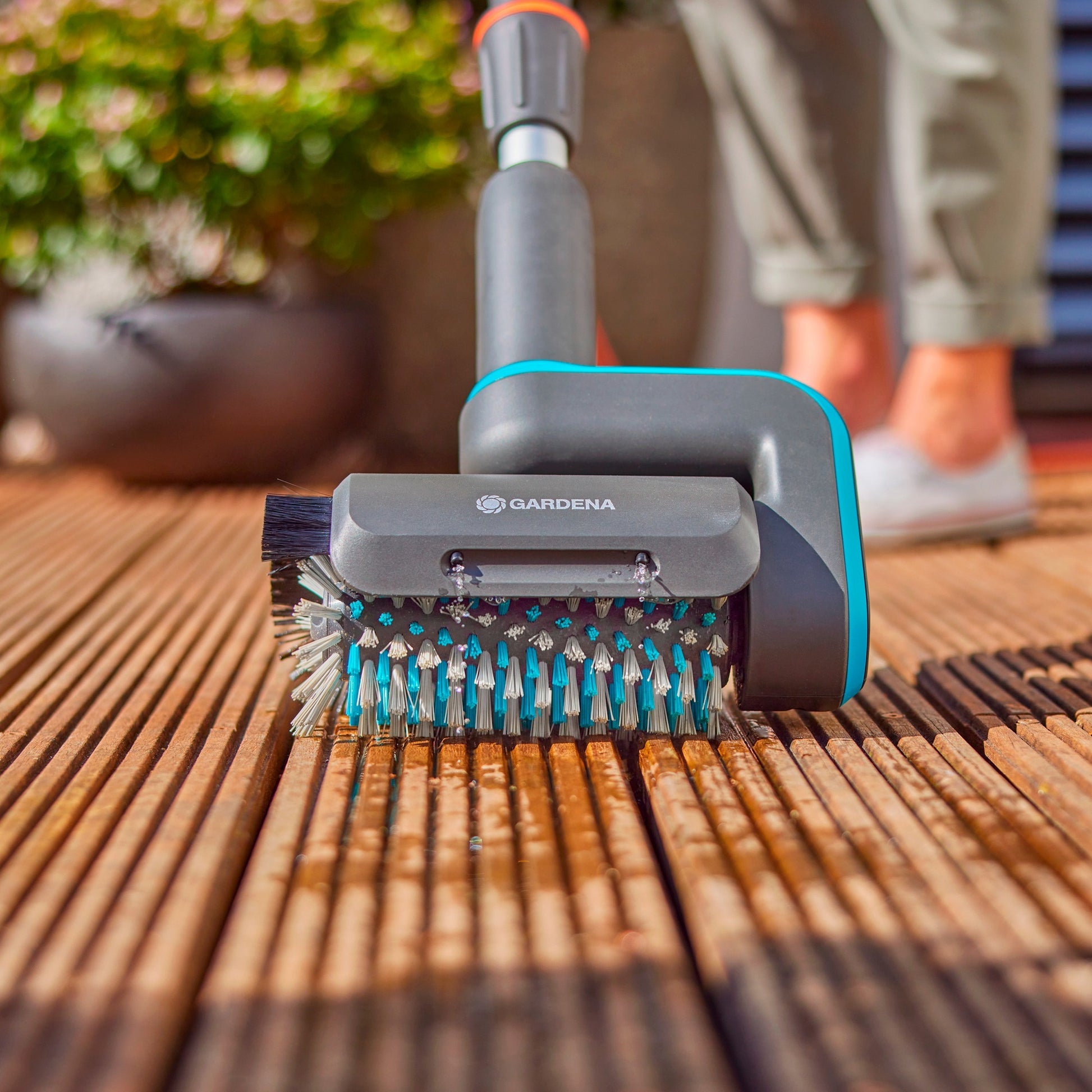 Spazzola per rotolamento medio aquabrush di gardena, per batteria-multich