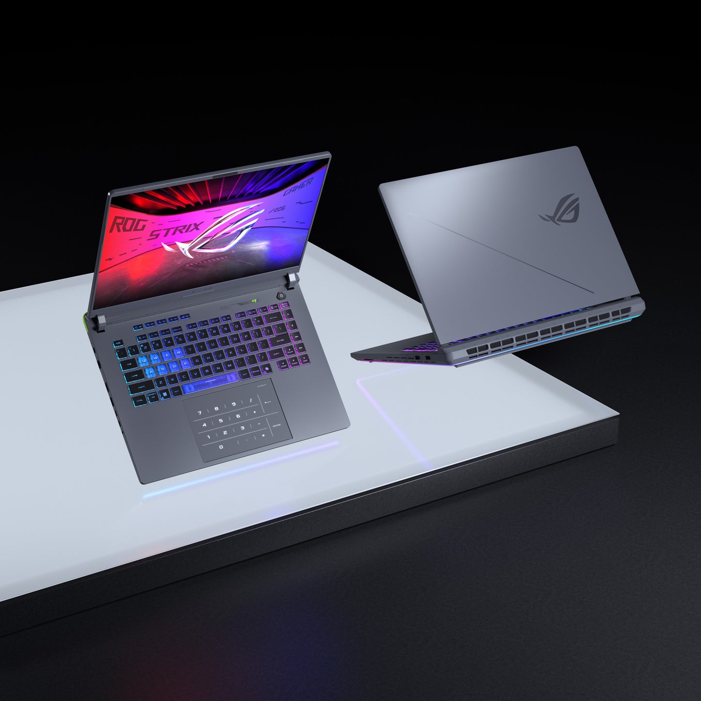 Asus rog strix g18 g815jpr-s9052w portatile da gioco (i9-14900hx | rtx 5070 | 32 GB | 1 TB SSD)