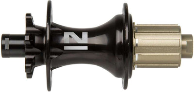 Novatec D462SB después del concentrador 12 mm 8-11 cassette 32 hoyos 148 mm negro