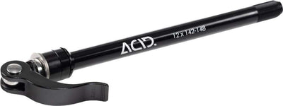 Eje pasante ácido para remolque de bicicleta.