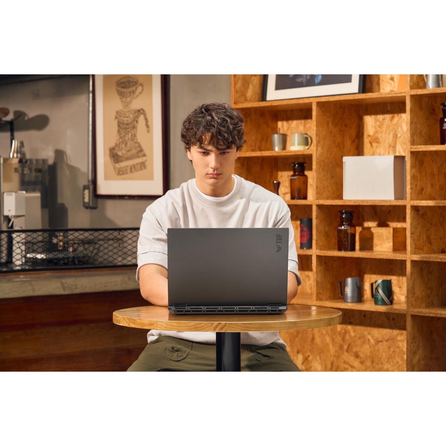 Asus tuf gaming a16 fa608um-rv231w 16 laptop da gioco (nero grigio | r7 260 | rtx 5060 | 16 GB | SSD da 512 GB)