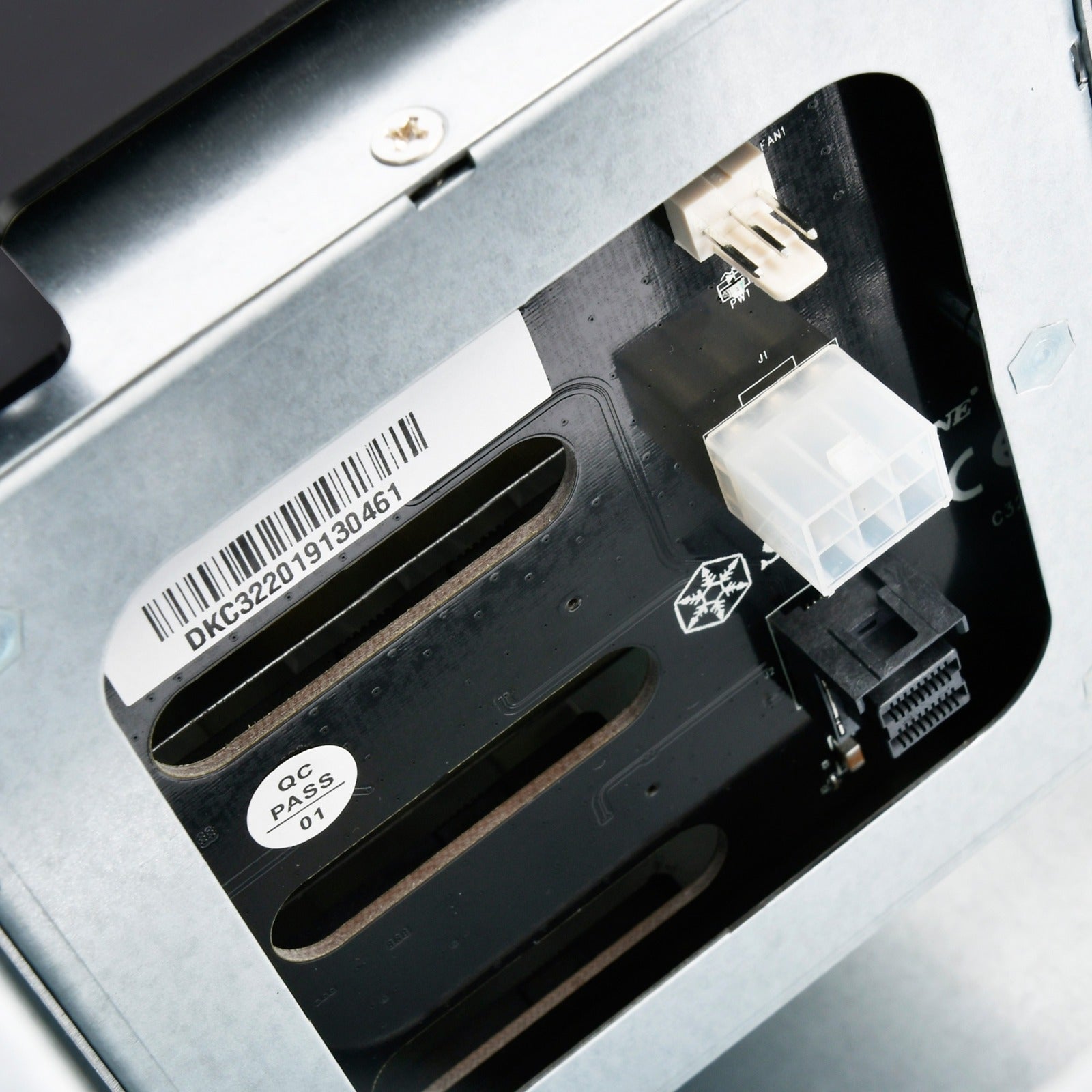 Silverstone cs381b v1.1 rack behuizing (zwart | 2x usb-a 3.2 (5 gbit s) | 2x audio)