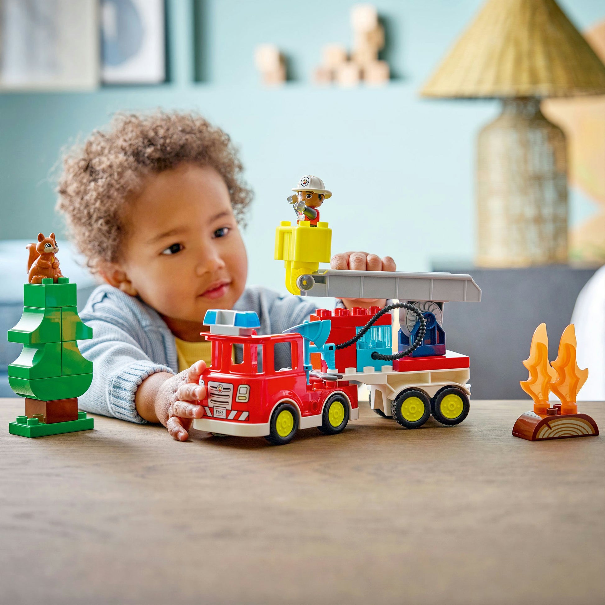Lego Duplo Town 10473 camion dei pompieri con manichetta e vigile del fuoco