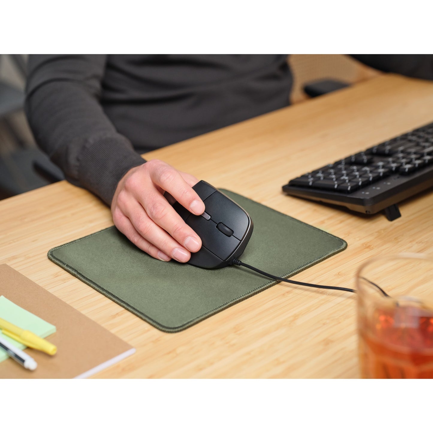 Trust bayo ii ergonomische muis (zwart, 800 dpi - 2.400 dpi)