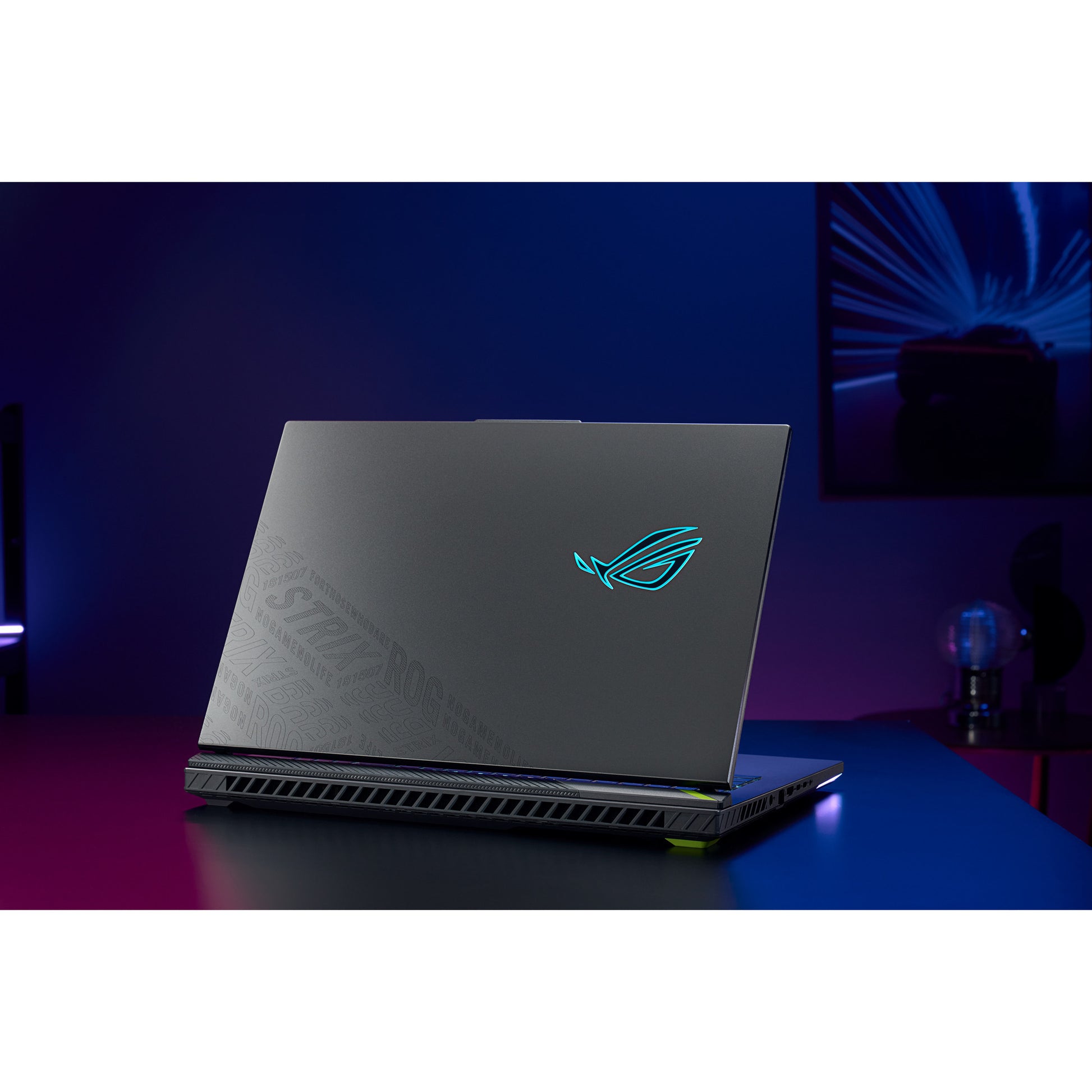 Asus rog strix g18 g814pp-s8075w 18 gaming laptop (grijs | r9 8940hx | rtx 5070 | 32 gb | 1 tb ssd)