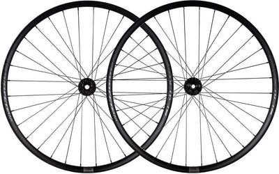 Set di ruote tubeless Reverse Components Black One 29 Boost