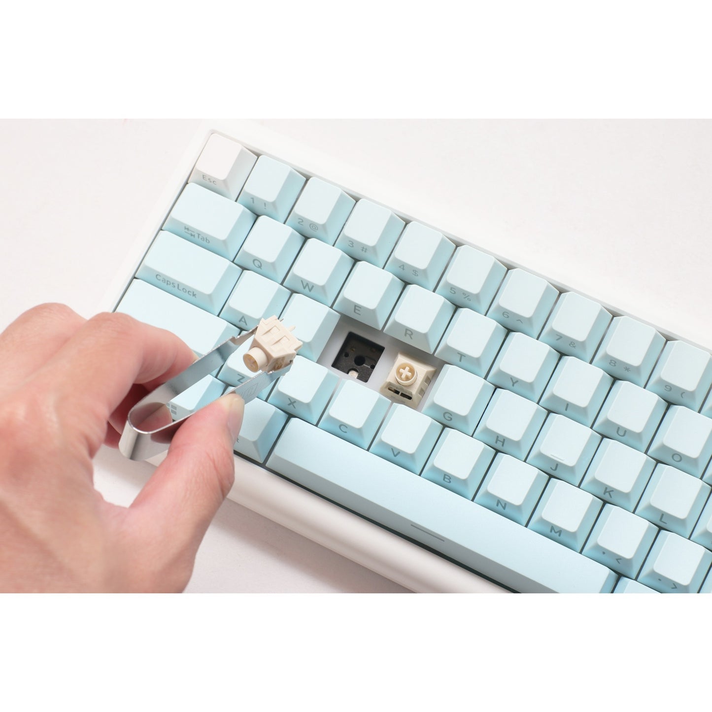 Ducky ProjectD Tinker 65 POM Edition con QMK VIA