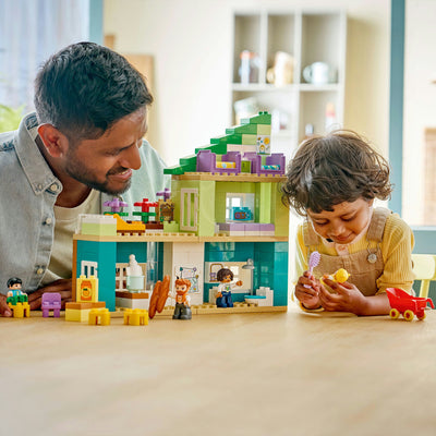 Lego Duplo Town 10470 3in1 modern house with figures