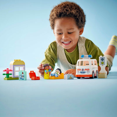 LEGO LEGO DUPLO Town 10447 Ambulance with driver