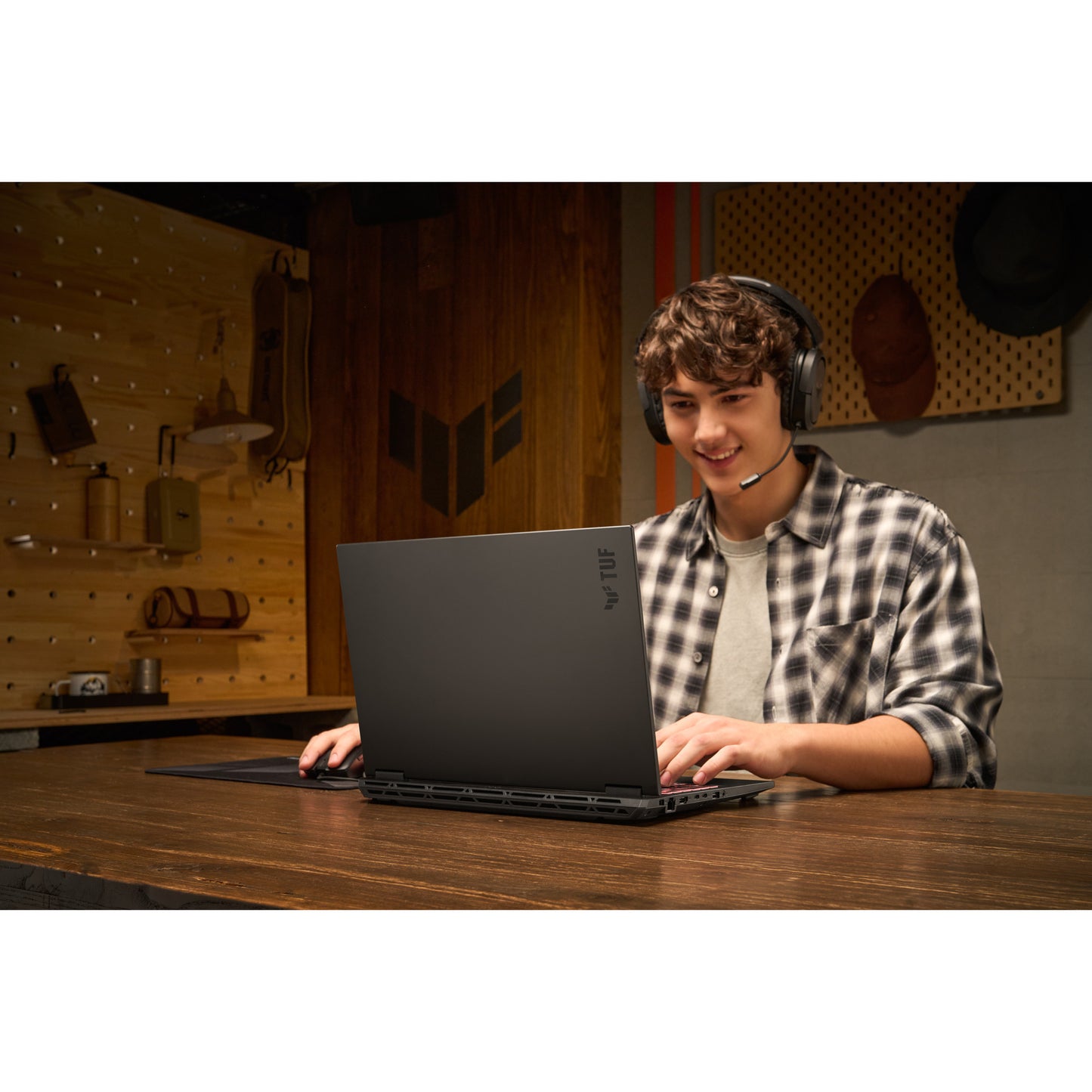 Asus tuf gaming a16 fa608um-rv231w 16 laptop da gioco (nero grigio | r7 260 | rtx 5060 | 16 GB | SSD da 512 GB)