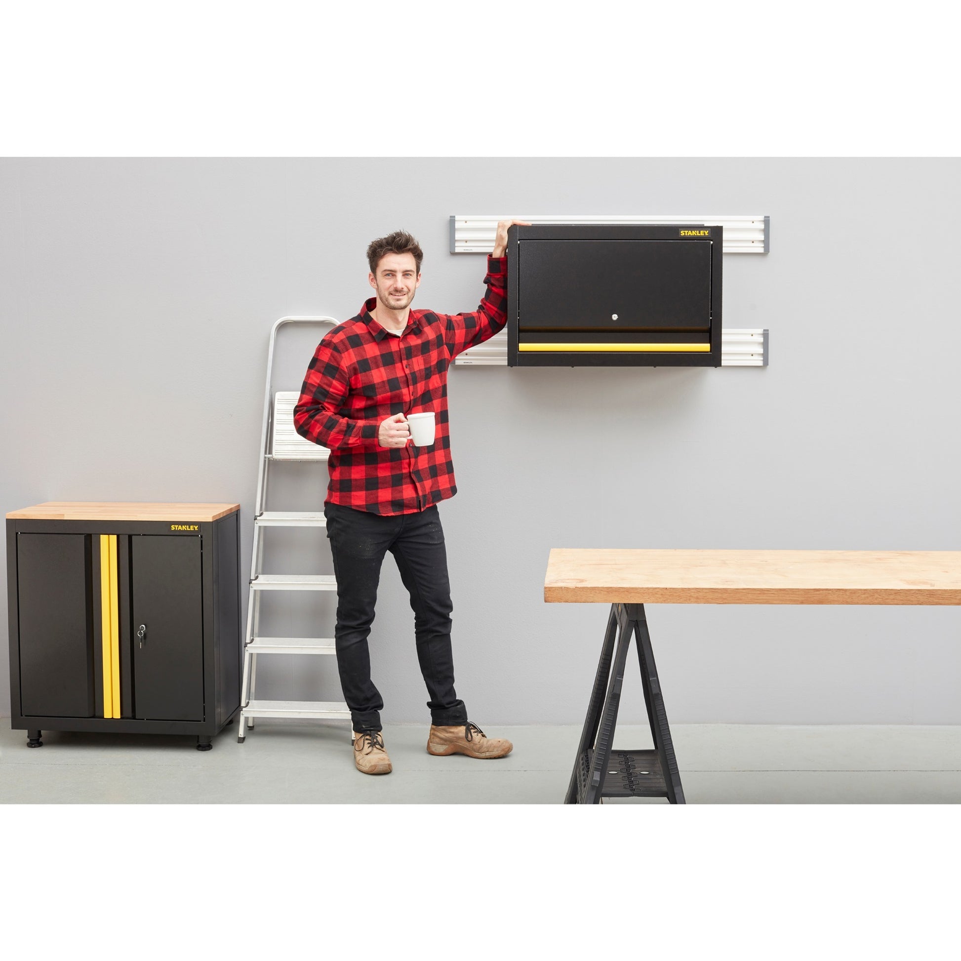 Stanley Wall armat 1 porta RTA
