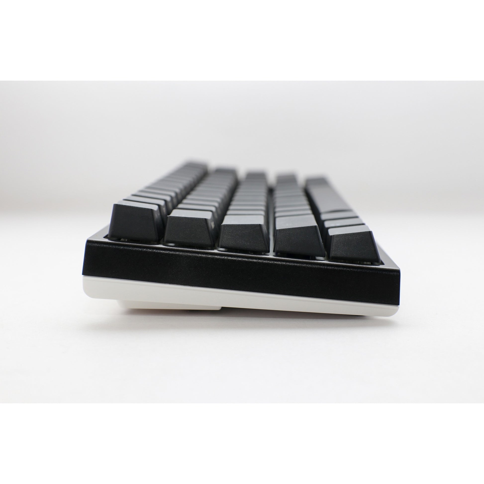 Ducky one 2 pro mini classic rgb mechanisch gaming toetsenbord (zwart, us lay-out (qwerty), cherry mx speed silver, 60%, rgb led, double-shot pbt, quack mechanics)