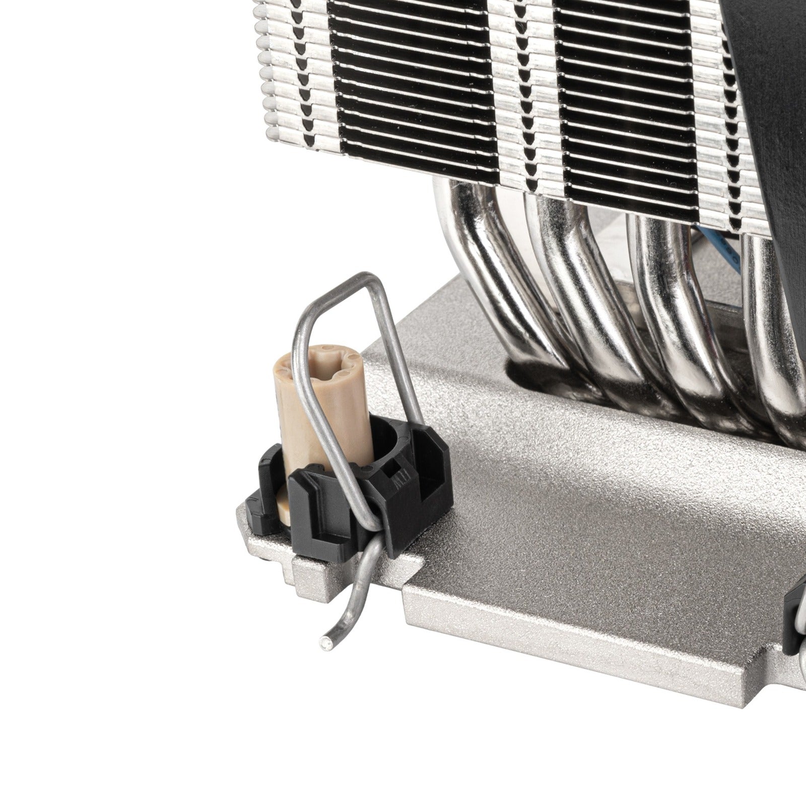 Silverstone sst-xe04-4677vb cpu-koeler (zwart, 4-pins pwm fan-connector)