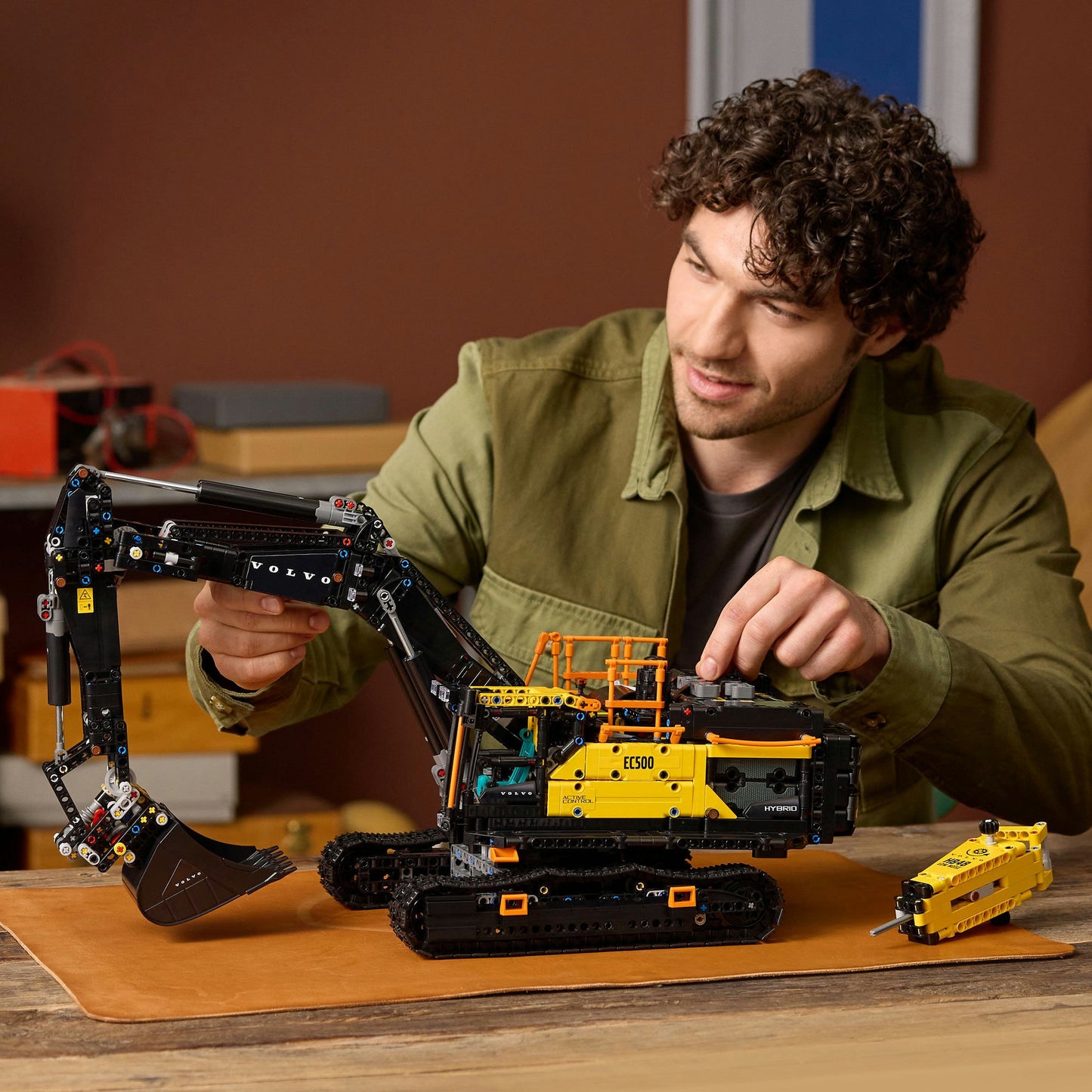 Lego technic 42215 volvo ec500 hybrid graafmachine