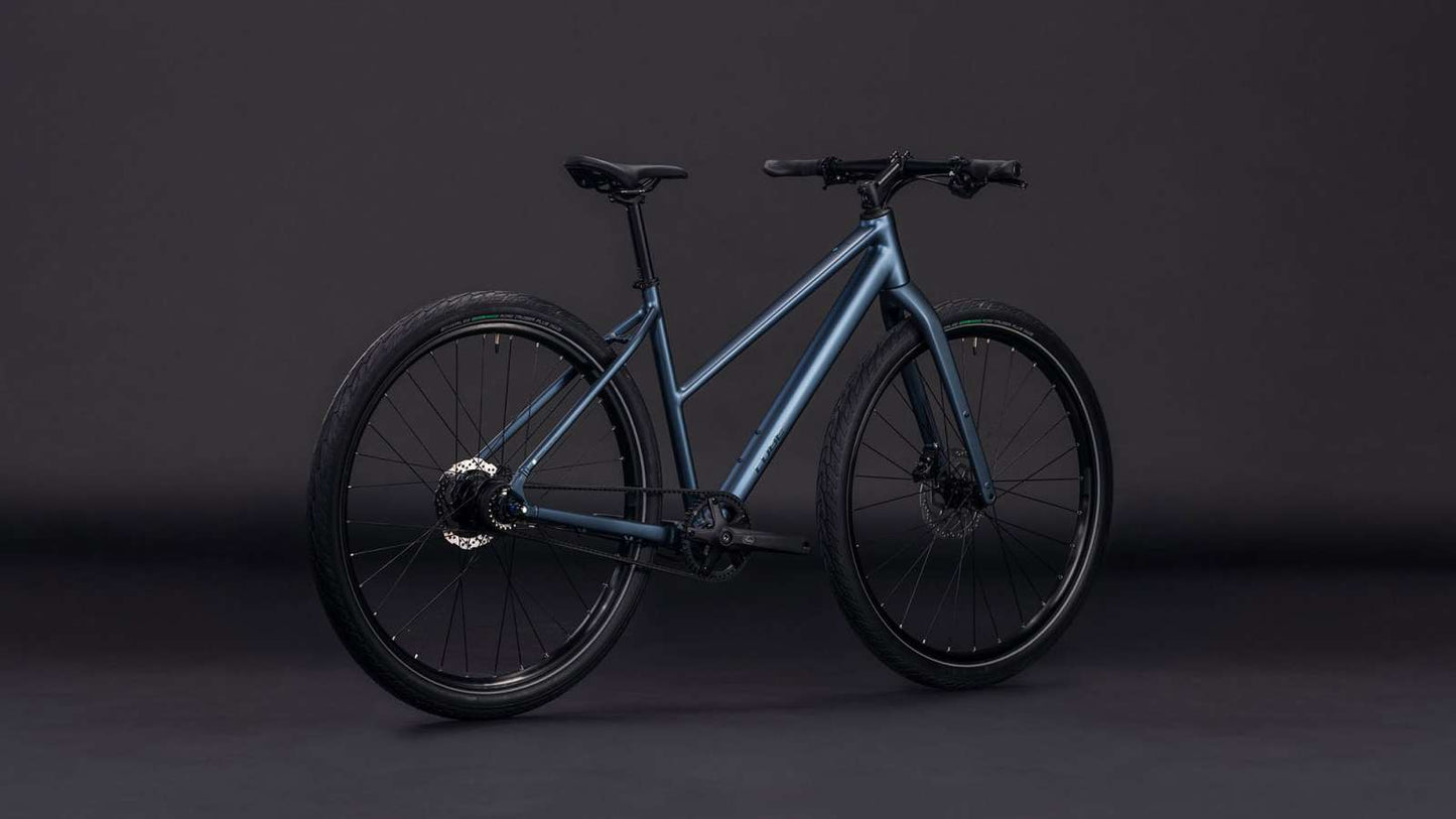 Cube editor pro trapezio minerale blu'n'cromo