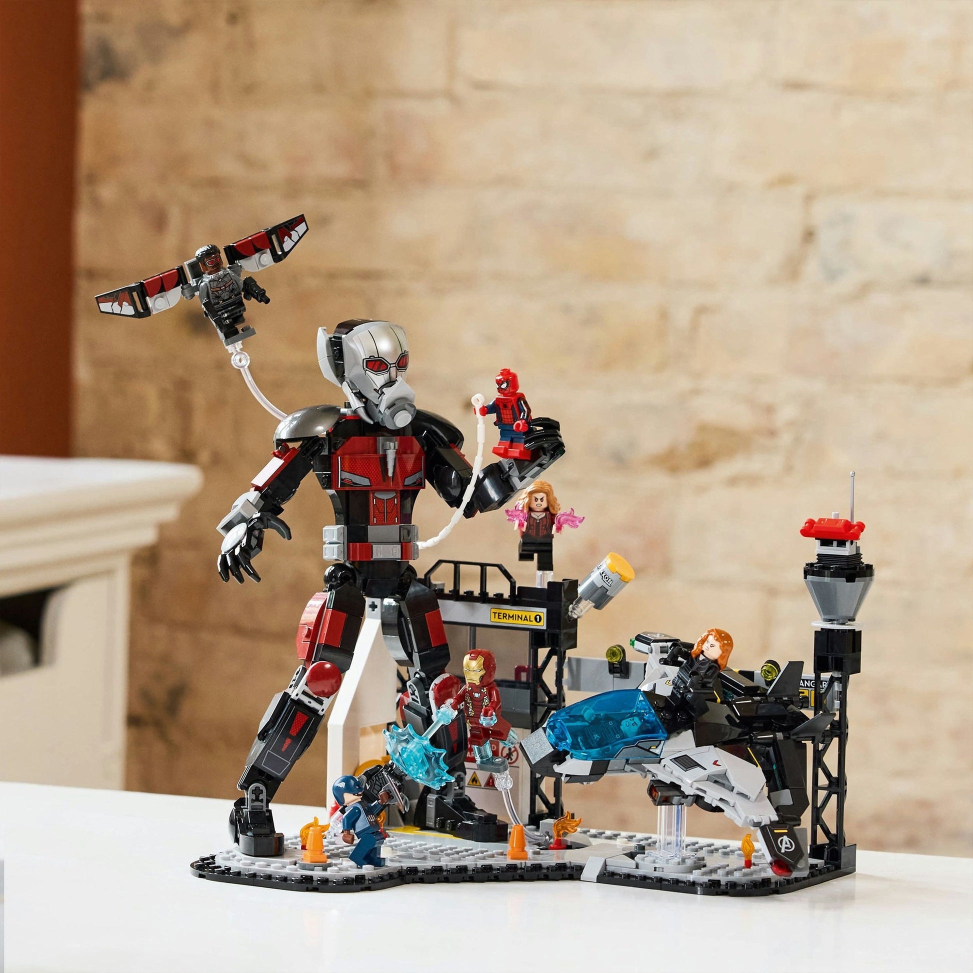 Lego LEGO Super Heroes 76314 Capitán América Escena de acción de la Guerra Civil