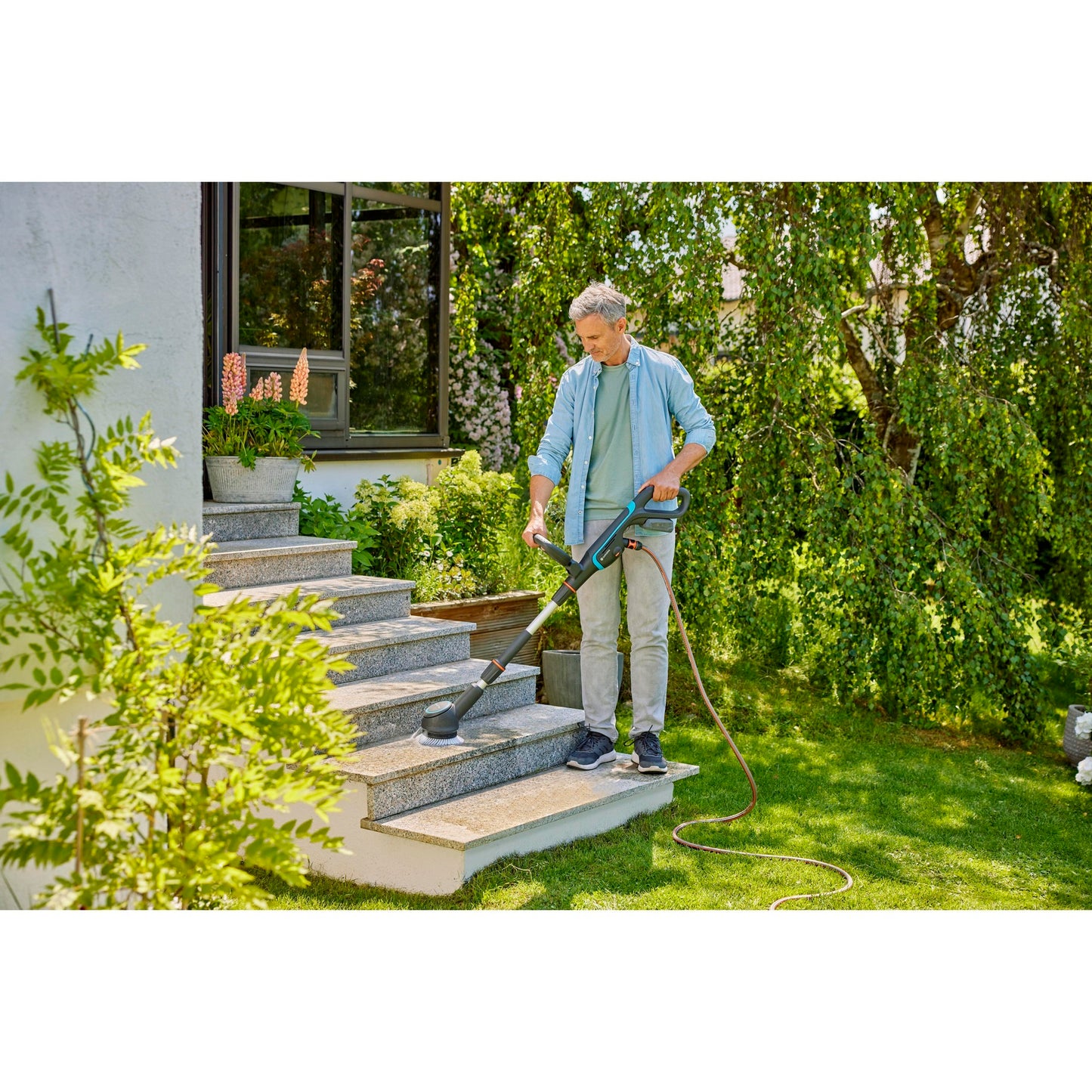 Gardena Aquabrush Batería Compact Multi-Cleaner 02 18V P4A SO