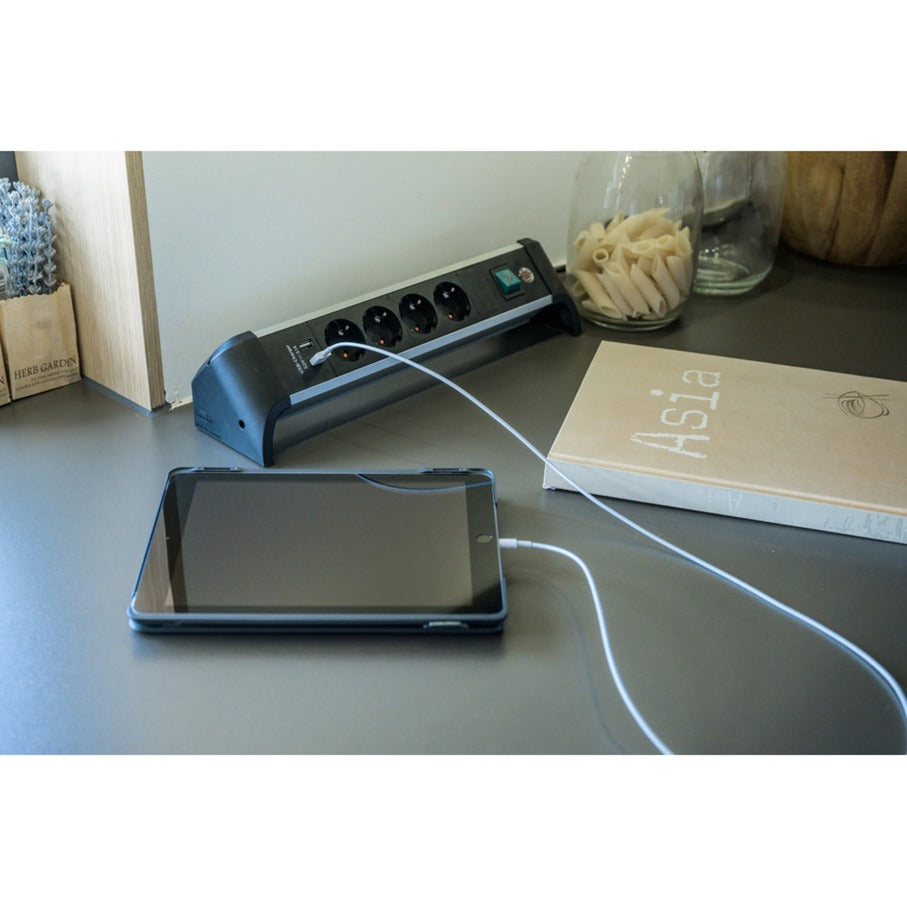 BRENNENSTUHL ALU-OFICE-LINE Socket con función de carga USB 4-