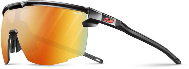 Julbo Ultimate Photochromic: occhiali sportivi