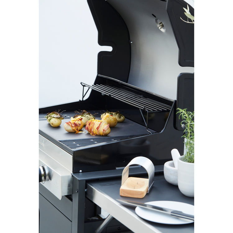 Barbecook snijset para papa Hasselback