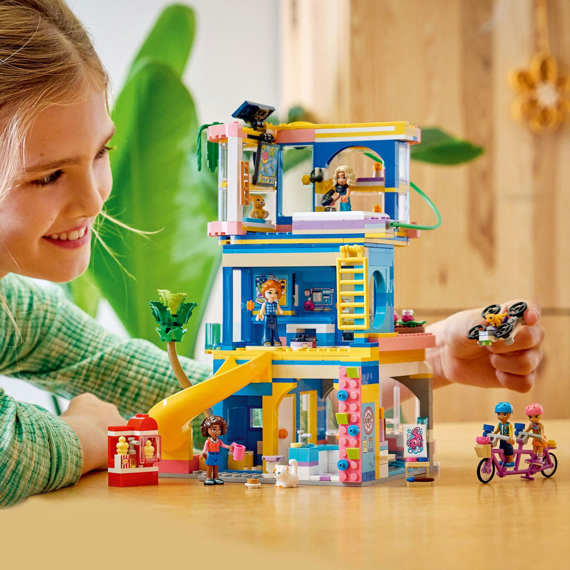 Lego friends 42689 casa club de heartlake city