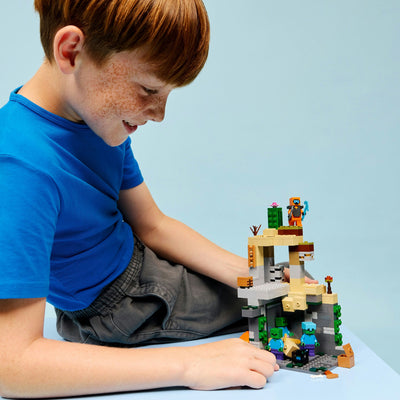 Lego 21587 Minecraft il sotterraneo degli zombi