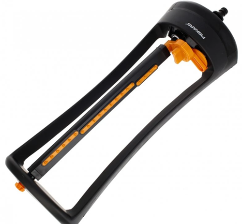 Aspersor oscilante ahorrador de agua Fiskars | l | metales - 1023661
