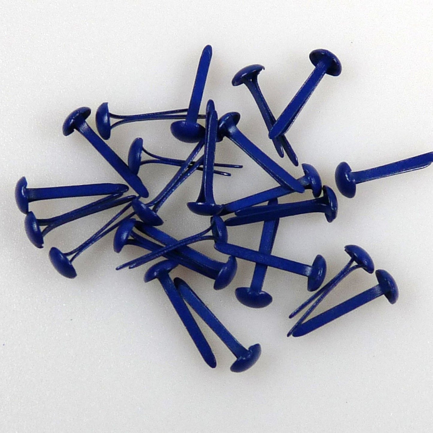 La scelta di Nellie • fermagli floreali 3 mm (confezione da 40 pezzi) blu scuro 2945u