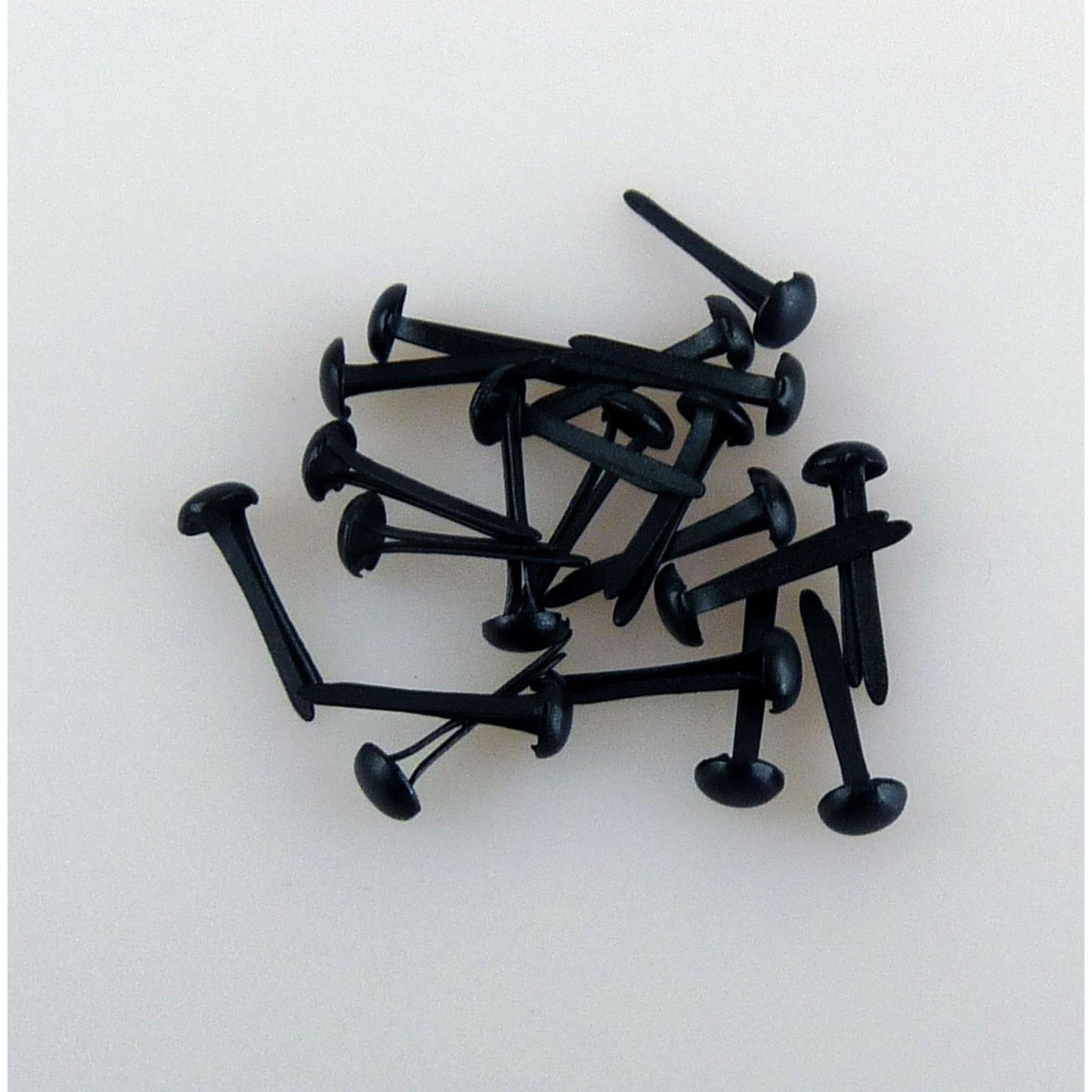 La elección de Nellie • tachuelas florales de 3 mm (paquete de 40 piezas) negro
