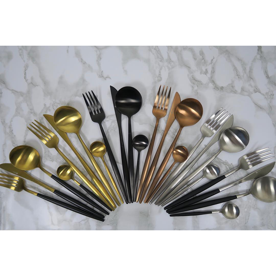 Set di posate Gemeo Serwa nero argento opaco 16 pezzi