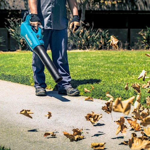 Makita DUB184Z Accubbadblazer 18V
