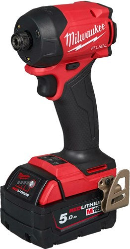 Avvitatore a percussione con batteria a carburante Milwaukee m18 fidrq-502x | impennata | esadecimale | idraulico | gene ii | incl. 2 batterie M18 B5 e caricabatterie M12-18FC | in scatola HD - 4933498912