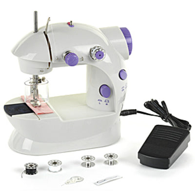 pequeña máquina de coser