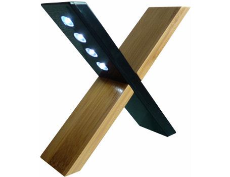Powerplus Desk Lamp x Model Sphynx